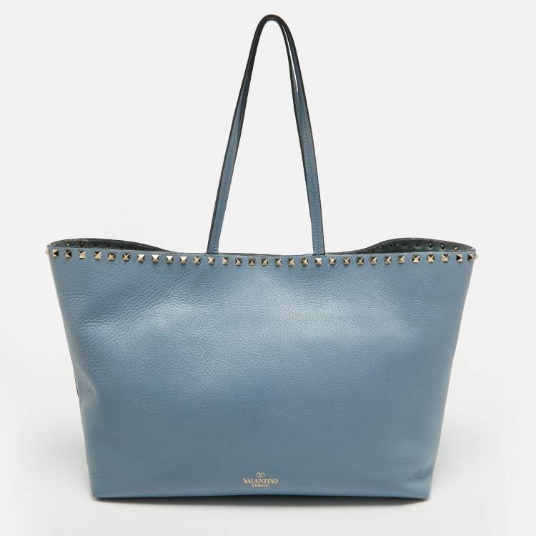 مملوكة مسبقًا Valentino Light Blue Leather Rockstud Tote