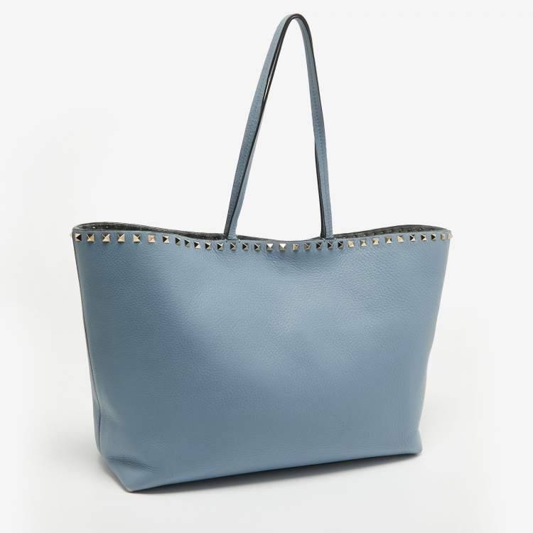 مملوكة مسبقًا Valentino Light Blue Leather Rockstud Tote