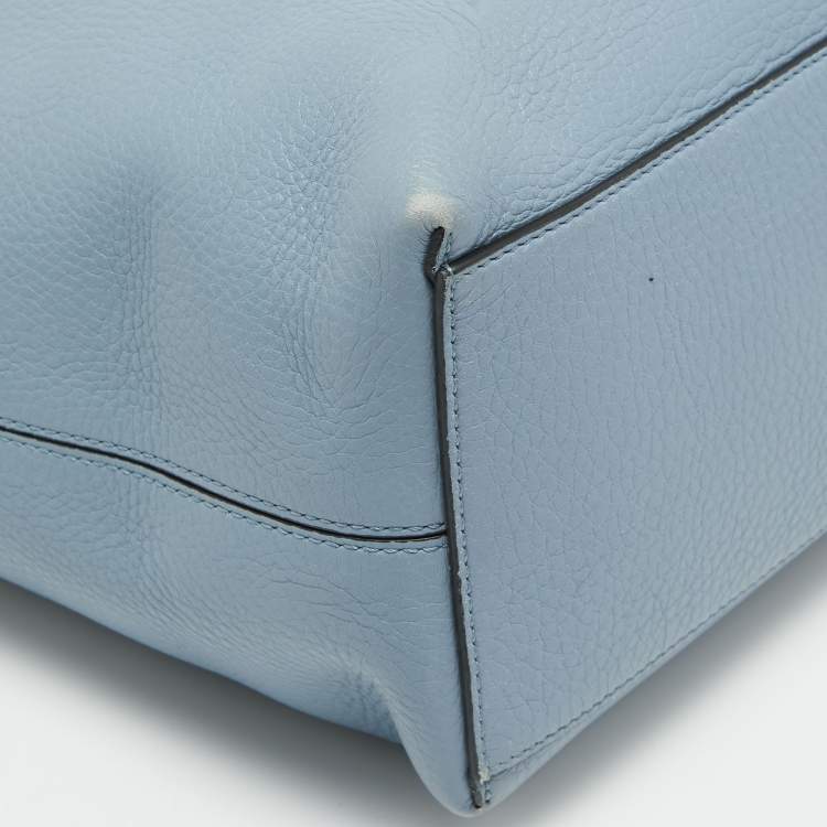 مملوكة مسبقًا Valentino Light Blue Leather Rockstud Tote