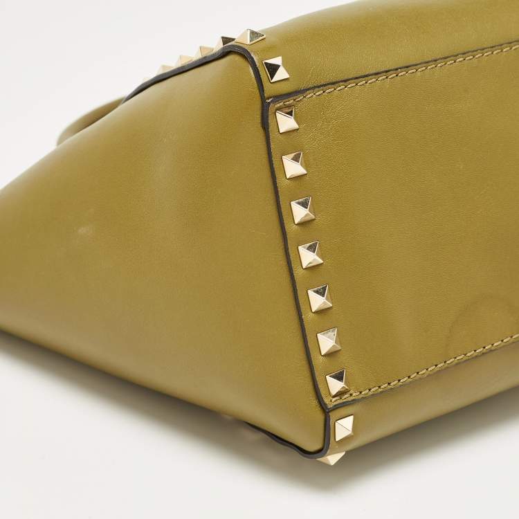 Pre Owned Valentino Olive Green Leather Small Rockstud Trapeze Tote