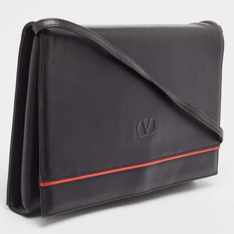 Pre Owned Valentino Black/Red Leather Logo Embossed Oversized Clutch Bag