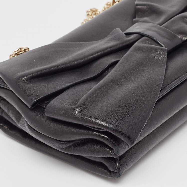 Pre Owned Valentino Black Leather Bow Flap Chain Clucth
