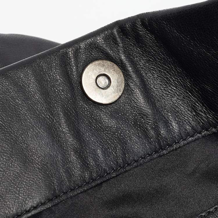 Pre Owned Valentino Black/Metallic Leather Sequins Floral Hobo