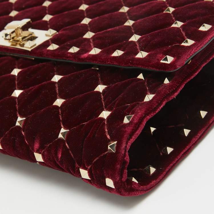 Pre Owned Valentino Burgundy Quilted Velvet Rockstud Spike Chain Clutch 