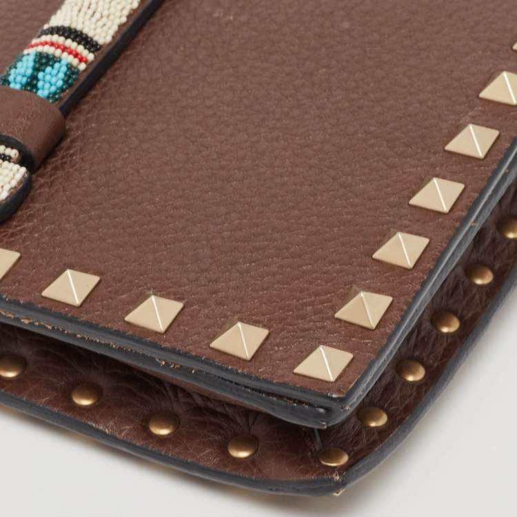 Pre Owned Valentino Brown Leather Beaded Rockstud Wristlet Clutch