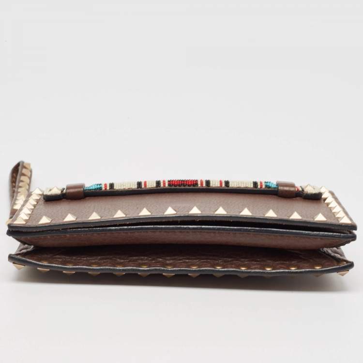Pre Owned Valentino Brown Leather Beaded Rockstud Wristlet Clutch