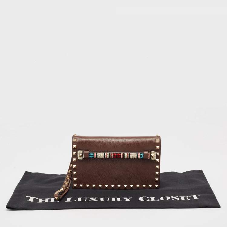 Pre Owned Valentino Brown Leather Beaded Rockstud Wristlet Clutch