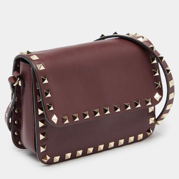 Pre Owned Valentino Burgundy Leather Mini Rockstud Crossbody Bag