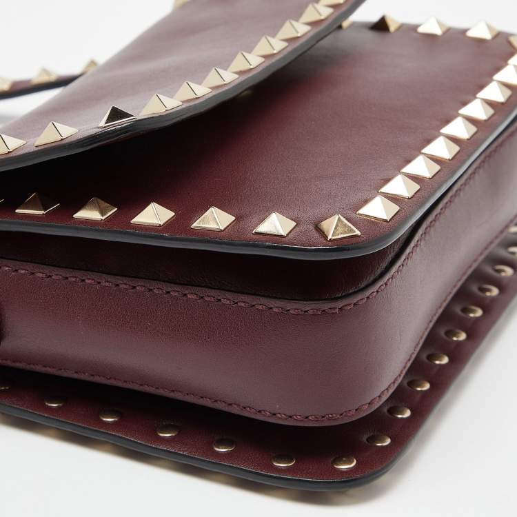 Pre Owned Valentino Burgundy Leather Mini Rockstud Crossbody Bag