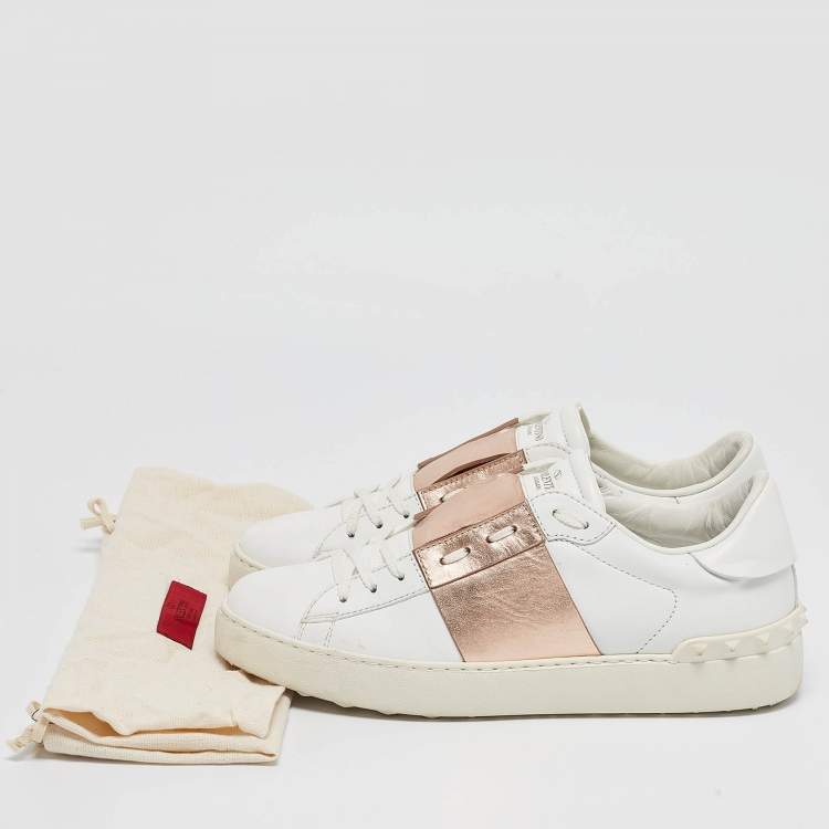 Pre Owned Valentino White/Pink Leather Rockstud Lace Up Sneakers Size 40