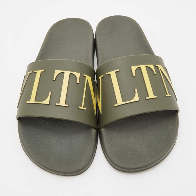 Pre Owned Valentino Green Rubber VLTN Flat Slides Size 42