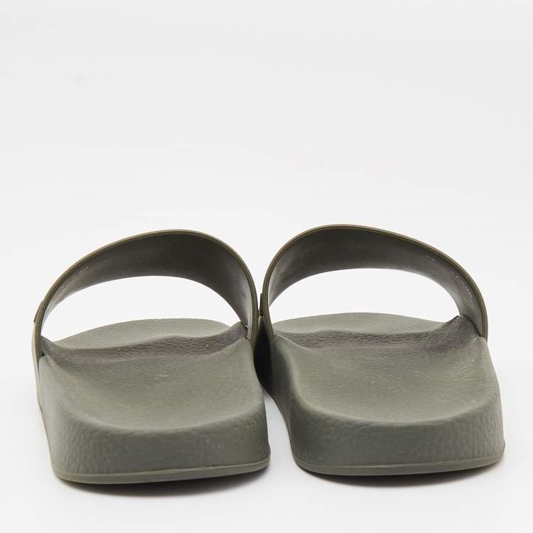Pre Owned Valentino Green Rubber VLTN Flat Slides Size 42