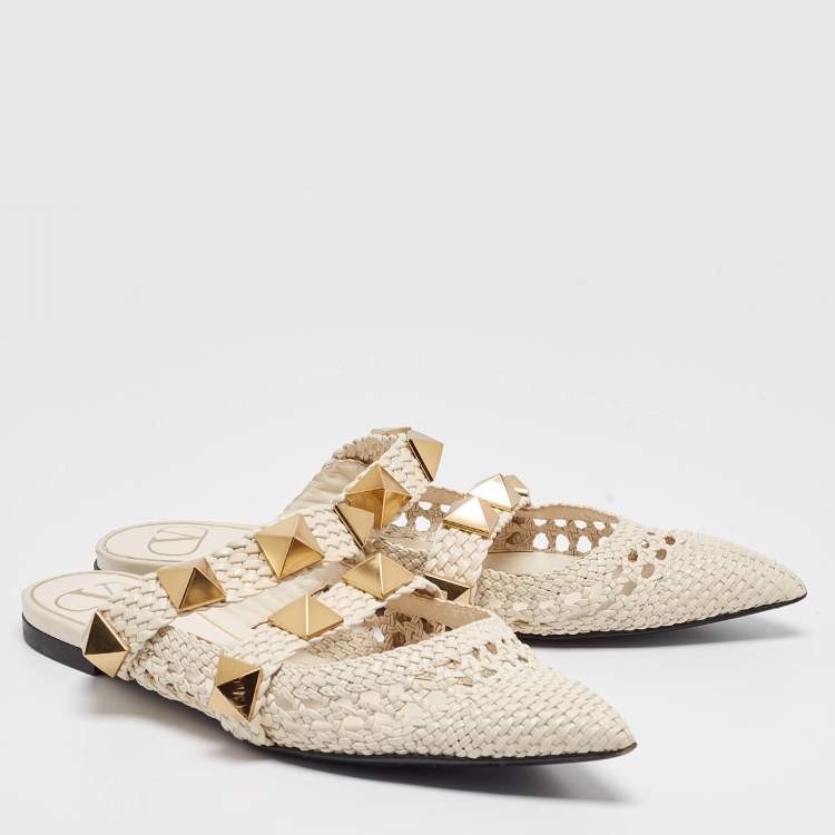 Pre Owned Valentino White Woven Leather Roman Rockstud Flat Mules Size 38