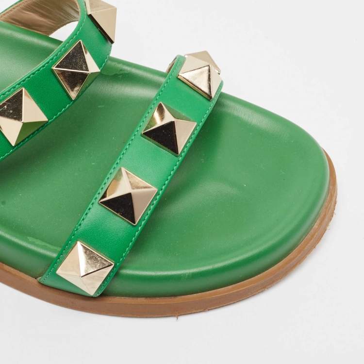 Pre Owned Valentino Green Leather Rockstud Flat Slides Size 38