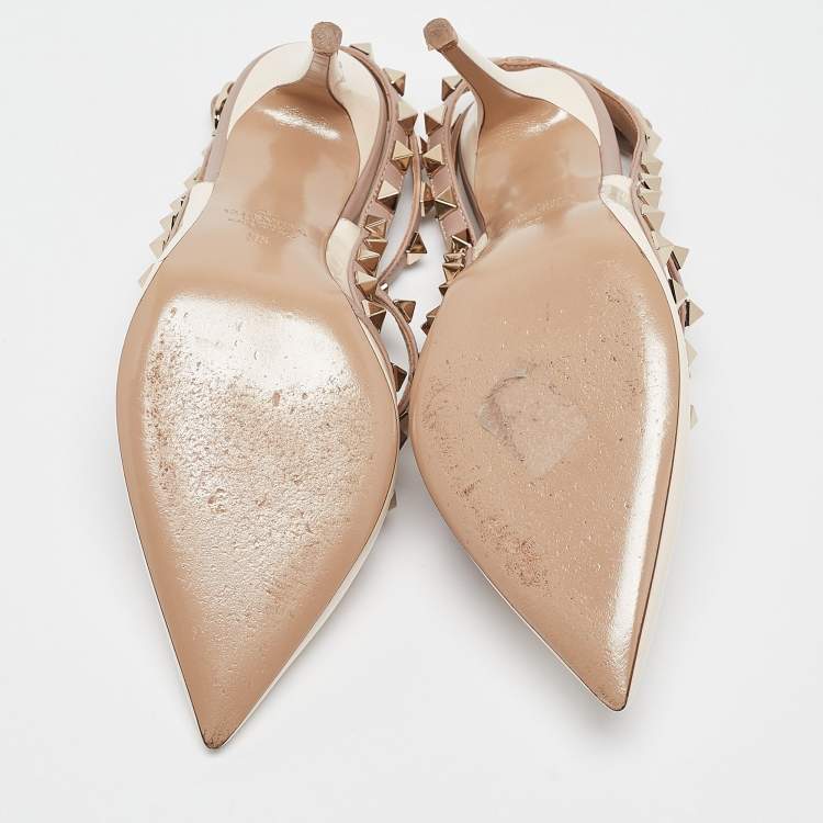 Pre Owned Valentino White Patent Leather Rockstud Strappy Pointed Toe Pumps Size 35