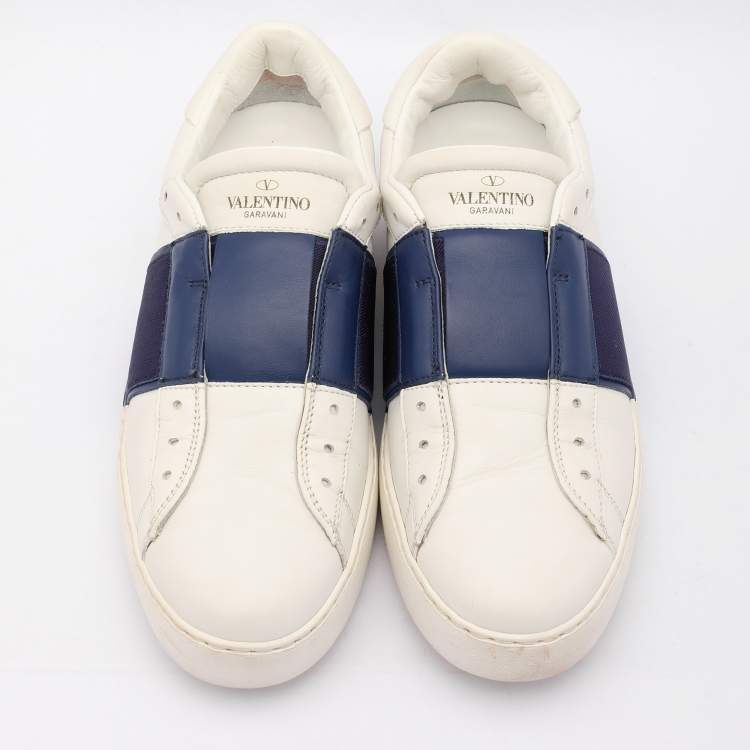 مملوكة مسبقًا Valentino White/Blue Leather Rockstud Slip On Sneakers Size 38.5