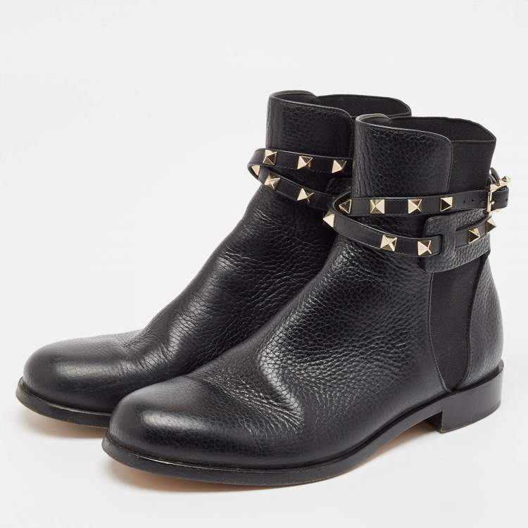 Pre Owned Valentino Black Leather Rockstud Ankle Length Boots Size 37