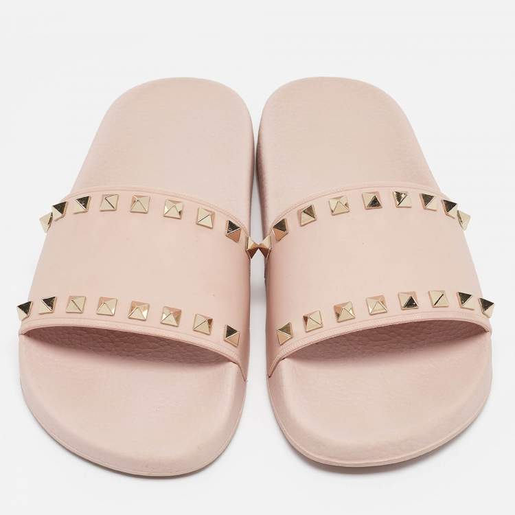 Pre Owned Valentino Beige Rubber Rockstud Flat Slides Size 38