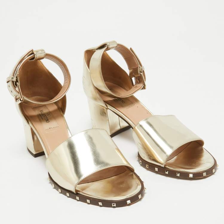 Pre Owned Valentino Gold Leather Soul Rockstud Ankle Strap Sandals Size 38