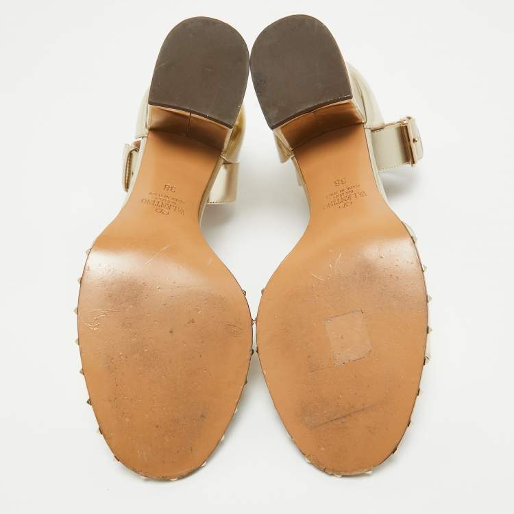 Pre Owned Valentino Gold Leather Soul Rockstud Ankle Strap Sandals Size 38