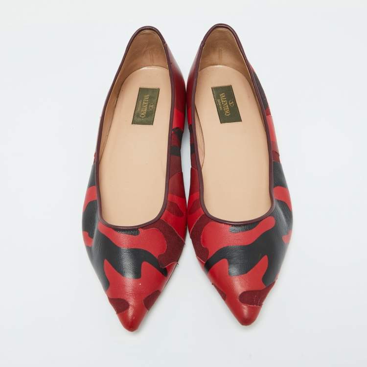 Pre Owned Valentino Bicolor Camouflage Canvas and Leather Ballet Flats Size 40