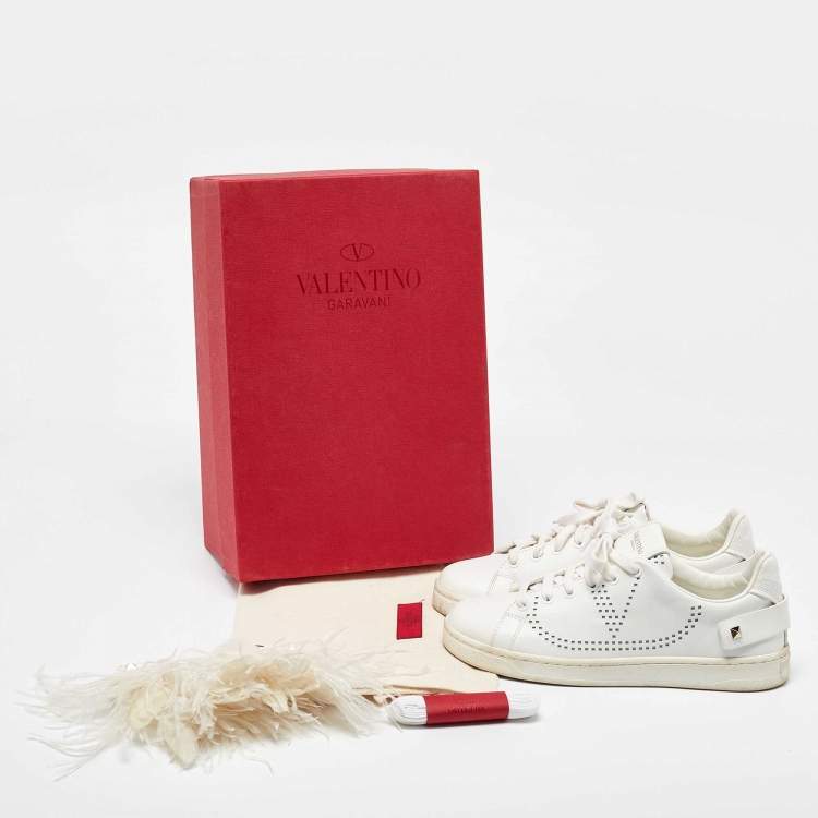 Pre Owned Valentino White Leather and Feather Backnet Sneakers Size 35.5