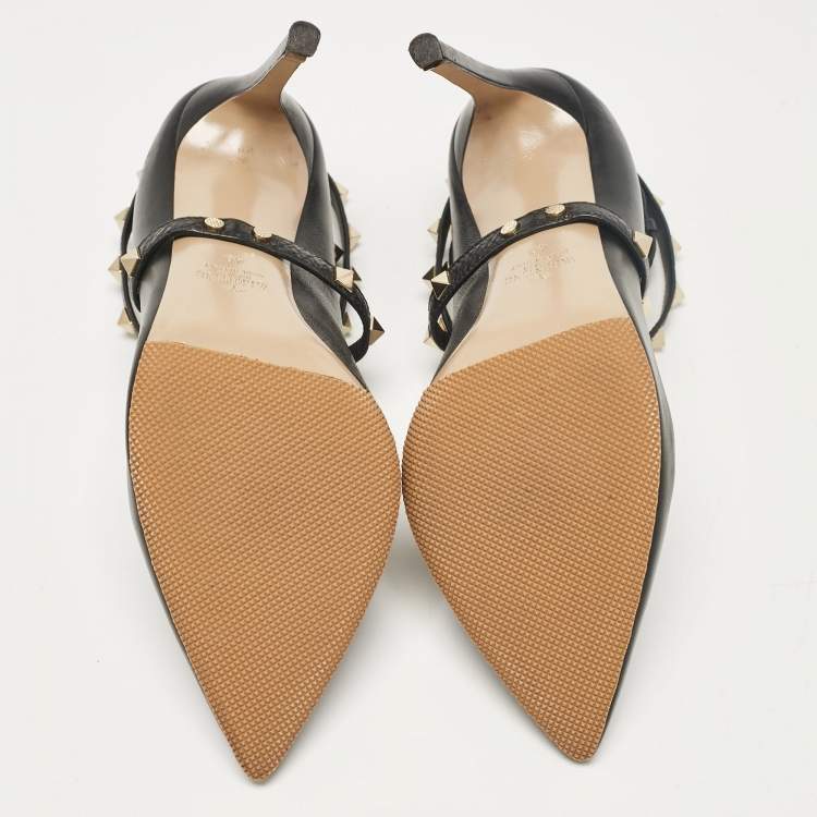 مملوكة مسبقًا Valentino Black Leather Rockstud Wrap Pumps Size 40