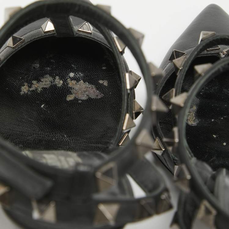 Pre Owned Valentino Black Leather Rockstud Pumps Size 39