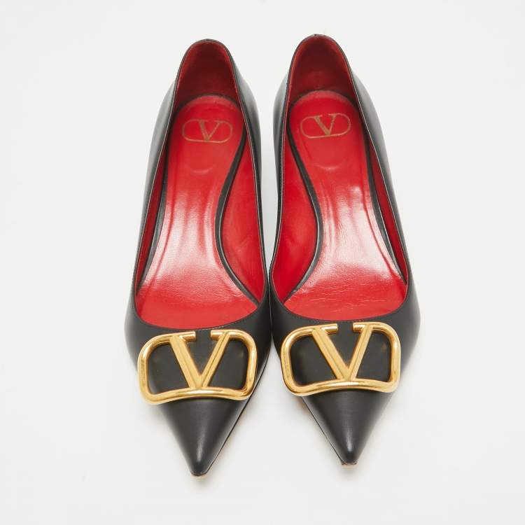 Pre Owned Valentino Black Leather VLogo Pumps Size 39.5