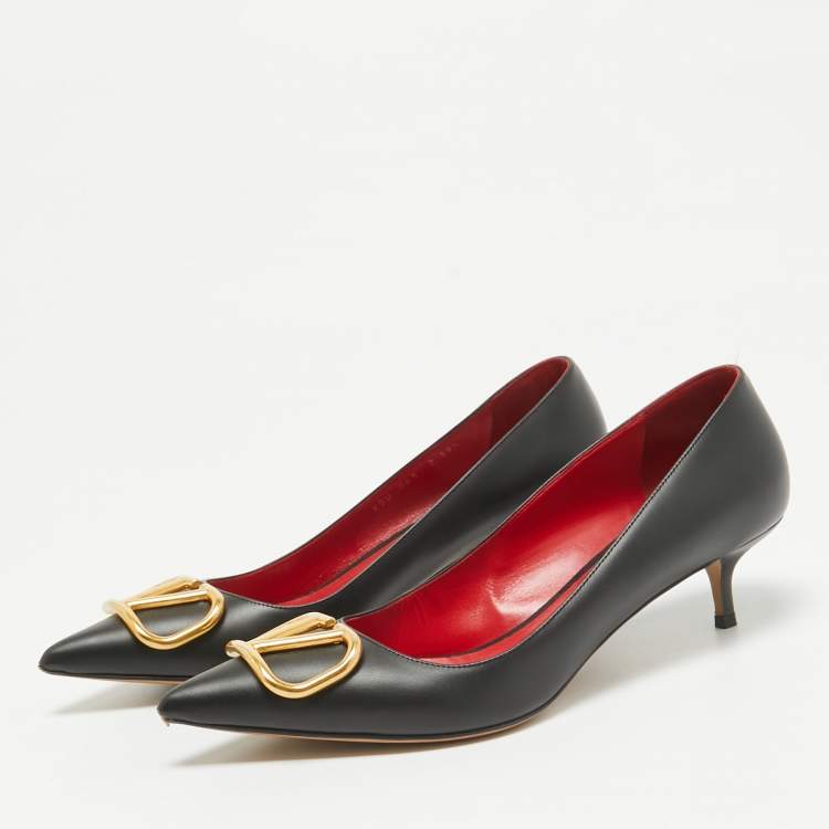 Pre Owned Valentino Black Leather VLogo Pumps Size 39.5