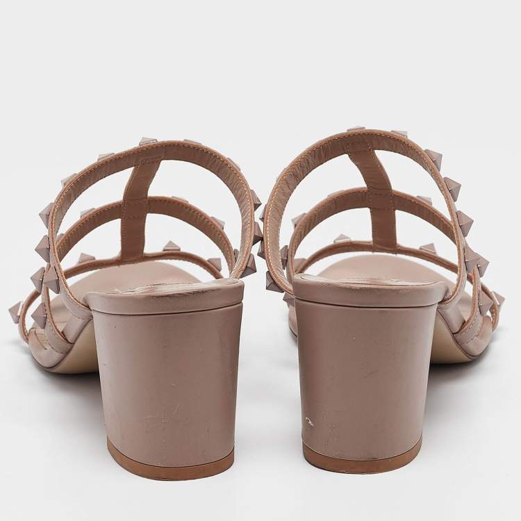 Pre Owned Valentino Dusty Pink Leather Rockstud Slide Sandals Size 39