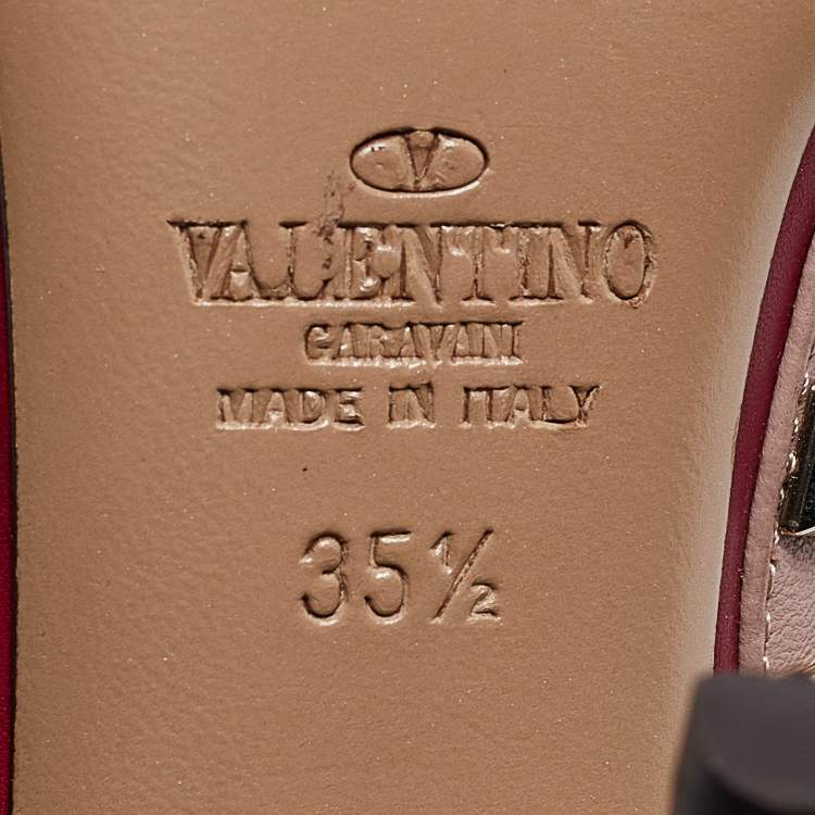 مملوكة مسبقًا Valentino Burgundy/Dusty Pink Leather Rockstud Ankle Strap Pumps Size 35.5
