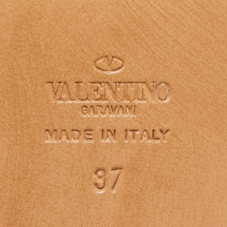 Pre Owned Valentino Gold Leather Soul Rockstud Slide Sandals Size 37