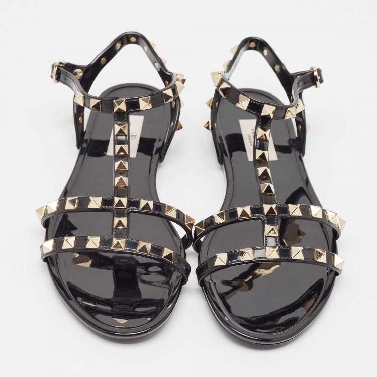 Pre Owned Valentino Black Rubber Rockstud Flat Sandals Size 39