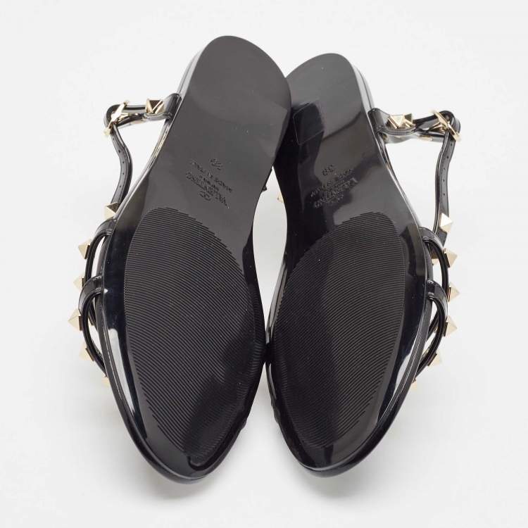Pre Owned Valentino Black Rubber Rockstud Flat Sandals Size 39