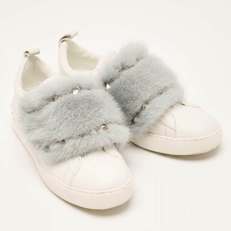 Pre Owned Valentino White Leather and Mink Fur Rockstud Low Top Sneakers Size 37.5