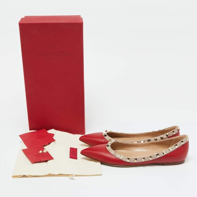 Pre Owned Valentino Red/Beige Leather Rockstud Ballet Flats Size 36.5