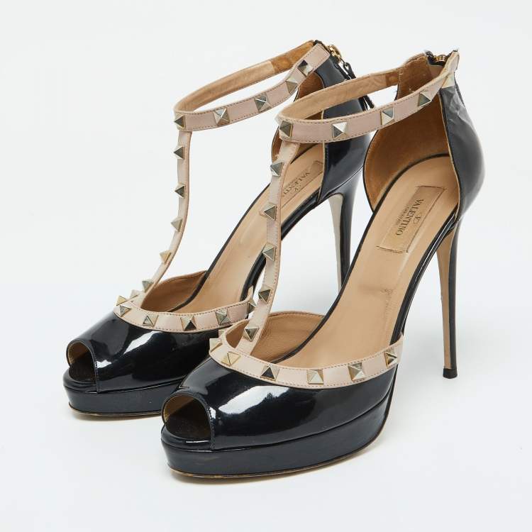 Pre Owned Valentino Black/Beige Patent Leather Rockstud Platform Peep Toe Pumps Size 39.5