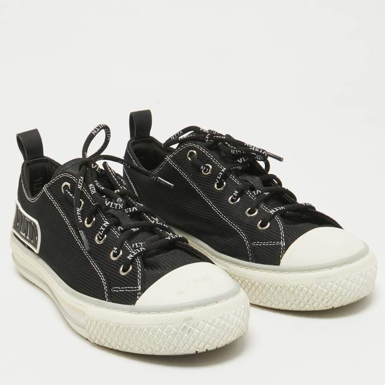 مملوكة مسبقًا Valentino Black Mesh Giggies Lace Up Sneakers Size 38