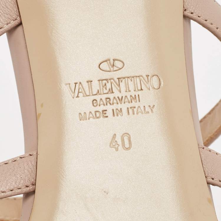 Pre Owned Valentino Dusty Pink Patent and Leather Rockstud Mules Size 40