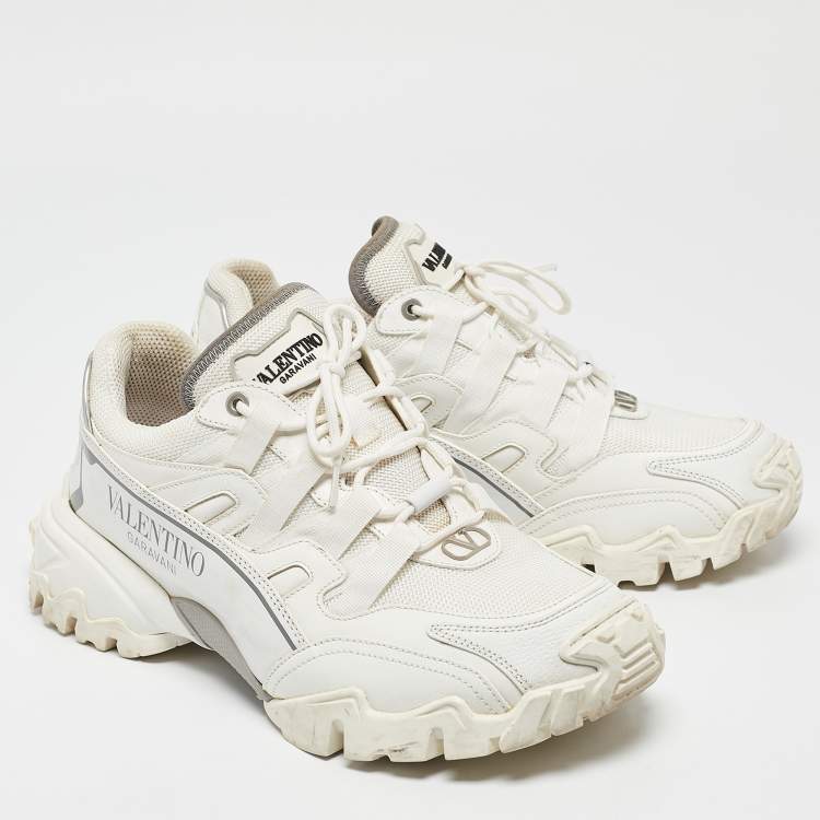 Pre Owned Valentino White Leather and Mesh Climbers Lace Up Sneakers Size 40