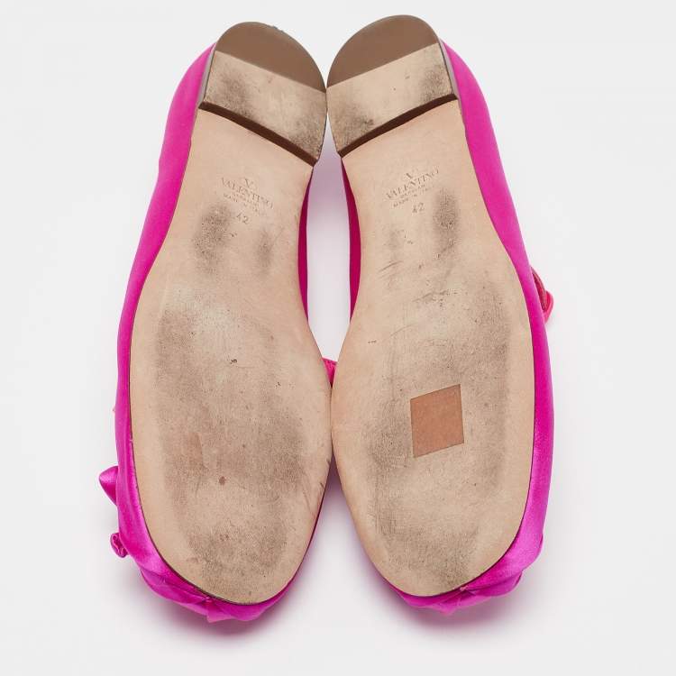 Pre Owned Valentino Pink Satin and Leather Rockstud Ankle Strap Ballet Flats Size 42