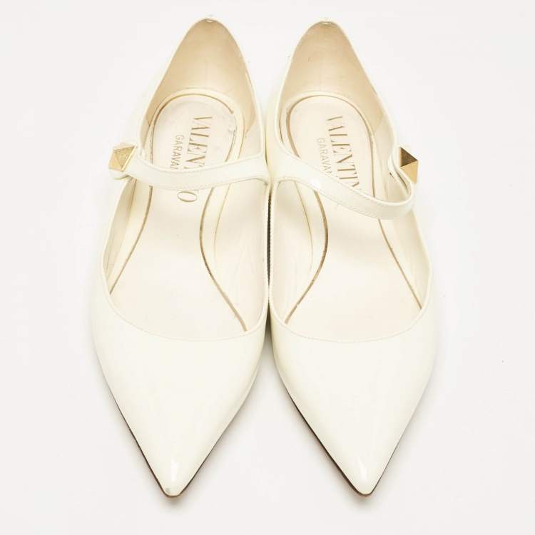 Pre Owned Valentino Off White Patent Leather Tiptoe Ballet Flats Size 37.5