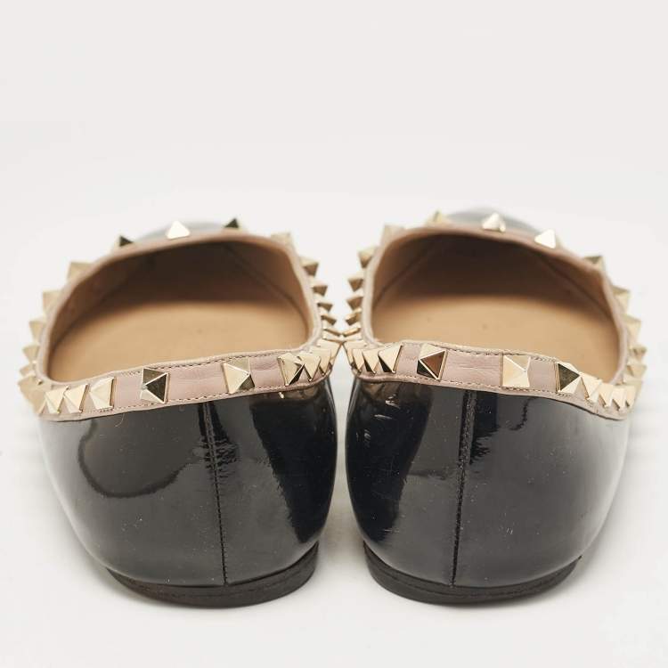 Pre Owned Valentino Black/Beige Patent Leather Rockstud Ballet Flats Size 41.5