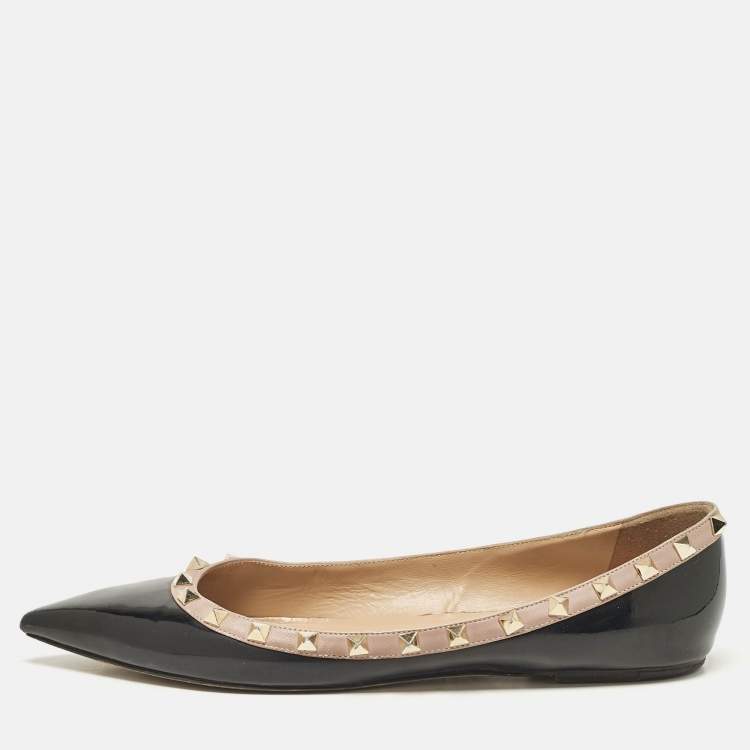 Pre Owned Valentino Black/Beige Patent Leather Rockstud Ballet Flats Size 41.5