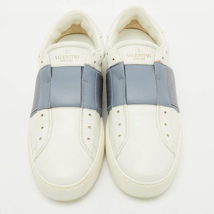 Pre Owned Valentino White/Blue Leather Rockstud Slip On Sneakers Size 40