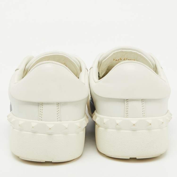 Pre Owned Valentino White/Blue Leather Rockstud Slip On Sneakers Size 40