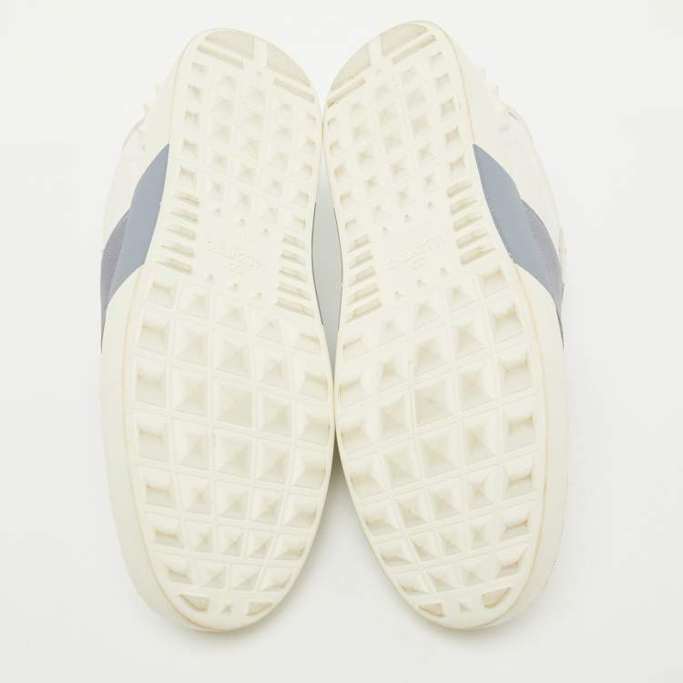 Pre Owned Valentino White/Blue Leather Rockstud Slip On Sneakers Size 40