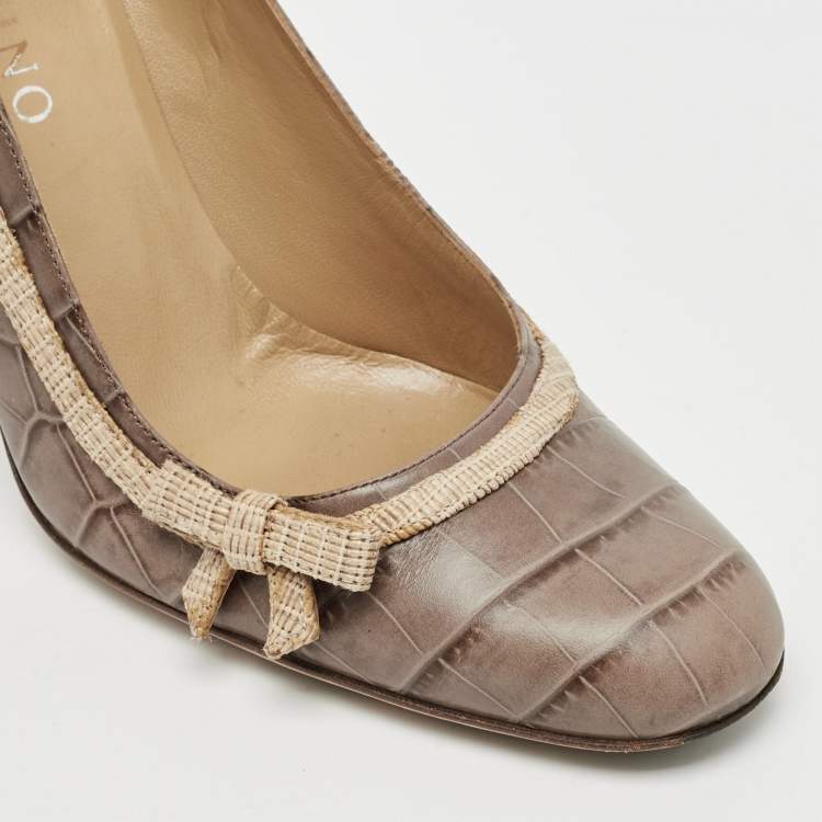 Pre Owned Valentino Brown Croc Embossed Leather Round Toe Pumps Size 37