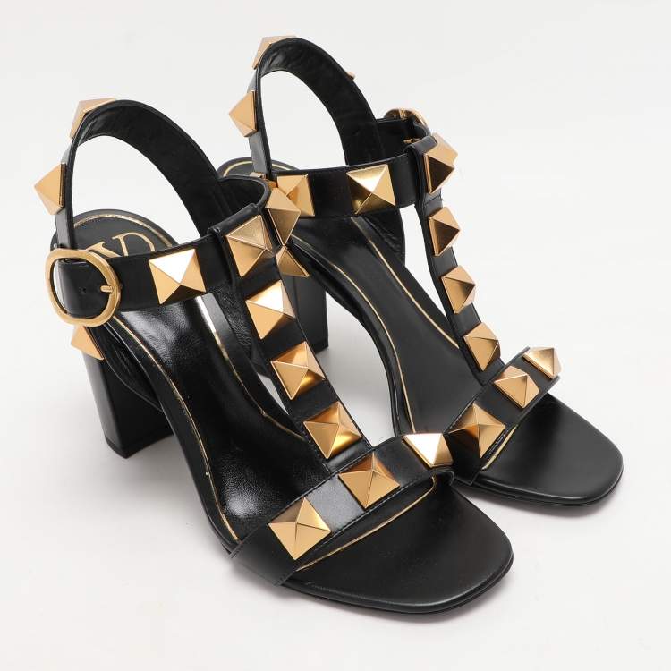 Pre Owned Valentino Black Leather Roman Stud Ankle Strap Sandals Size 40